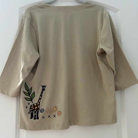 Onque giraffe cardigan. Like new condition. Embroidered, beaded. Miss Frizzle! - Picture 6 of 10